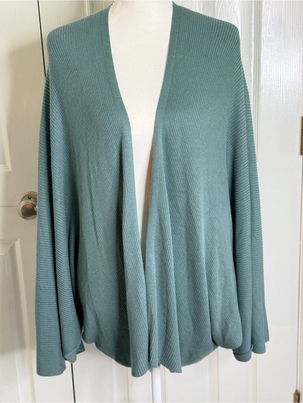 Lululemon Cashlu Wrap Sweater Ribbed Knit Green M/L EUC